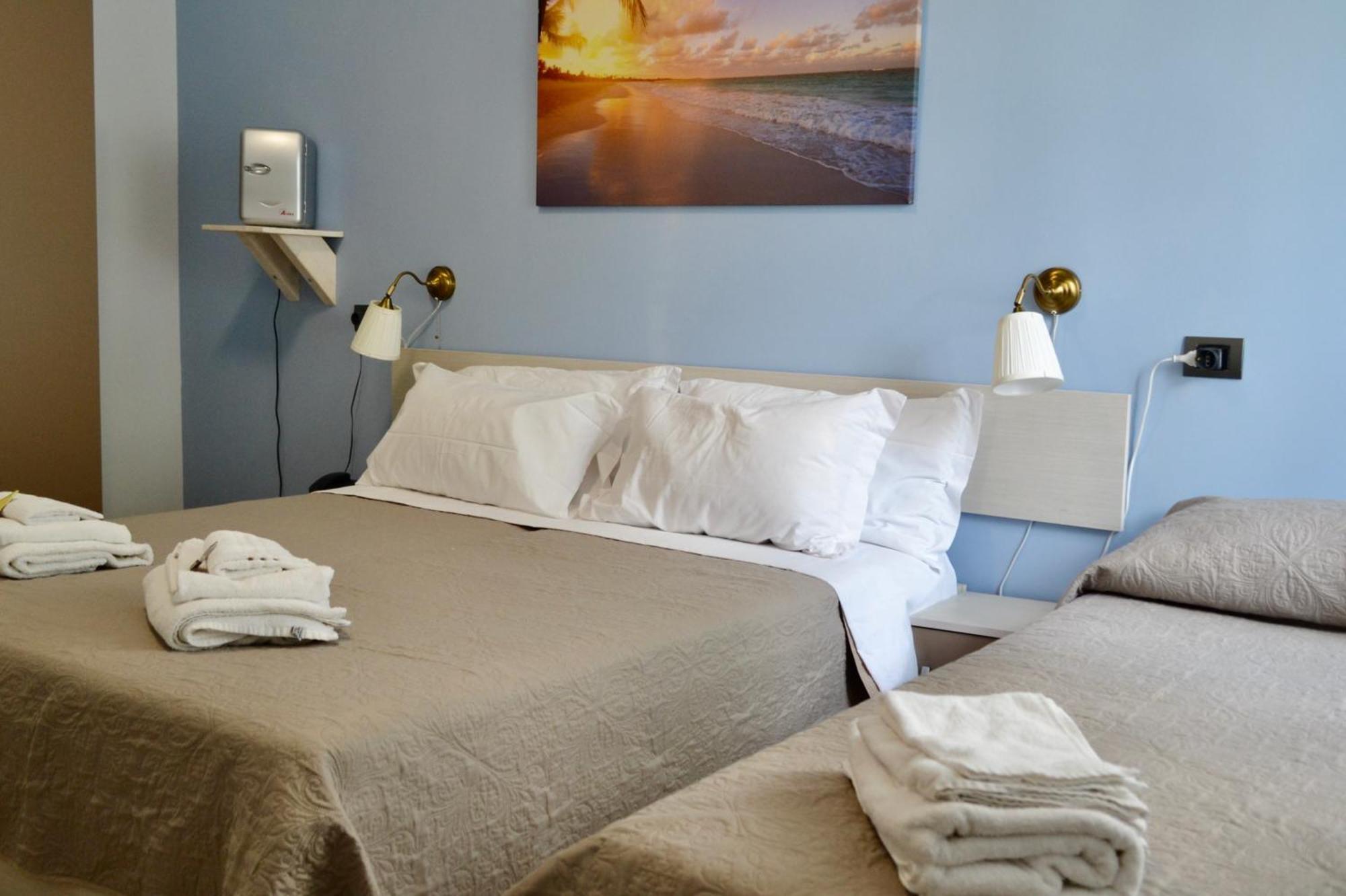 Sunrise Accessible Resort Battipaglia Room photo